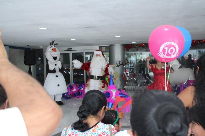 N10 y Santa Claus 2025