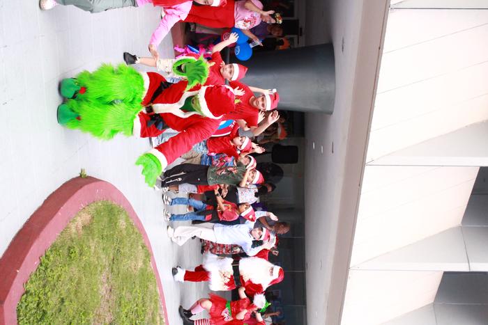 N10 y Santa Claus 2025