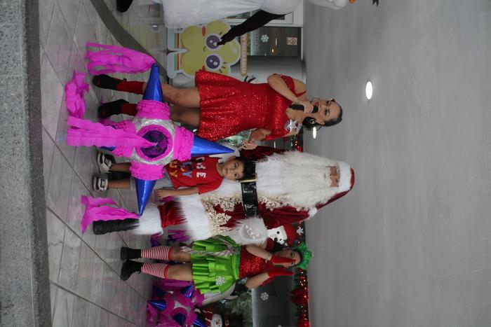 N10 y Santa Claus 2025
