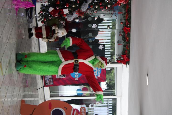 N10 y Santa Claus 2025