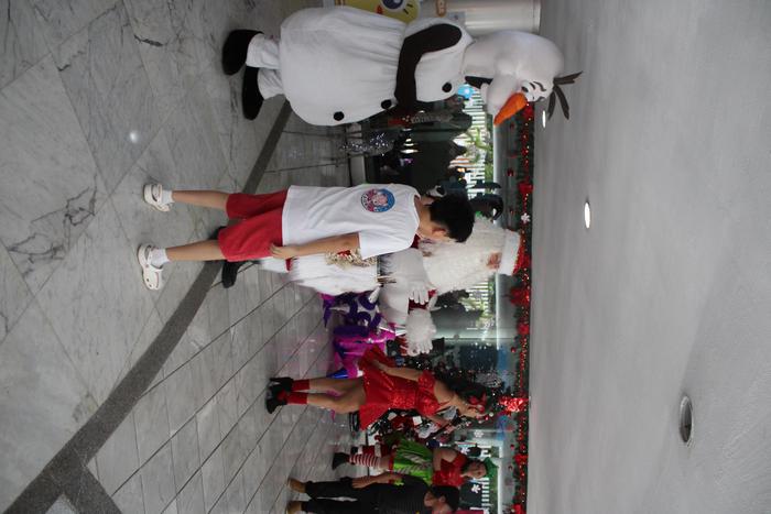N10 y Santa Claus 2025