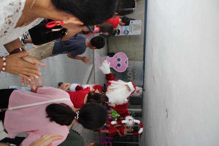 N10 y Santa Claus 2025