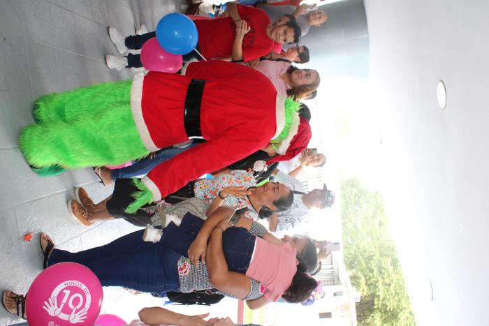 N10 y Santa Claus 2025