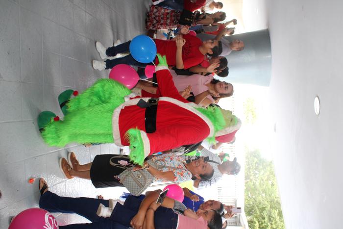 N10 y Santa Claus 2025