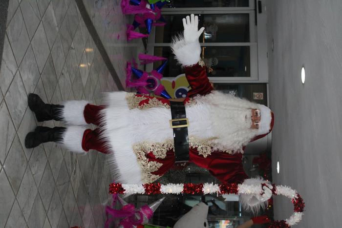 N10 y Santa Claus 2025