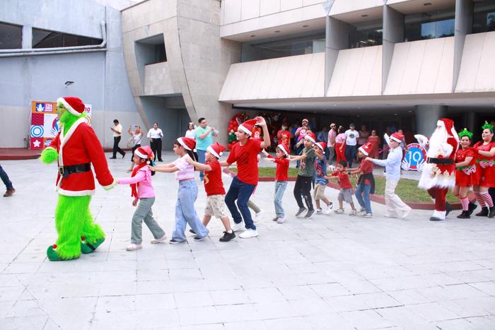N10 y Santa Claus 2025