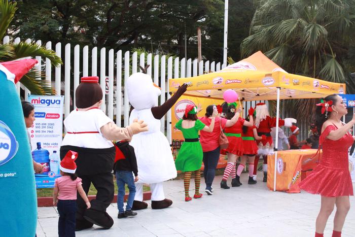 N10 y Santa Claus 2025